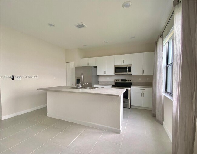 Foto del edificio - 10265 SW 231st Ln