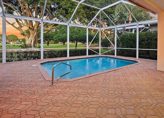Building Photo - 1034 Diamond Head Way