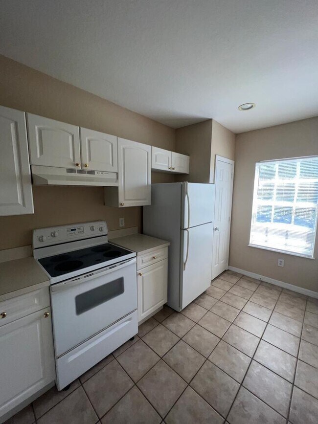 Building Photo - 4189 Plantation Cove Dr