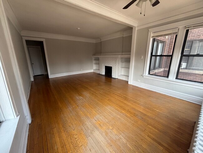 Foto del edificio - 564 W Roscoe St