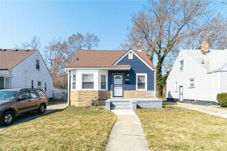 Building Photo - 12095 Plainview Ave