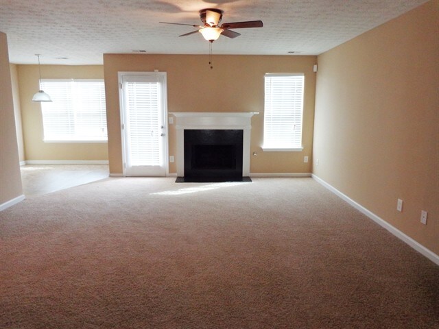 Foto del edificio - 53 Stony Oak Drive