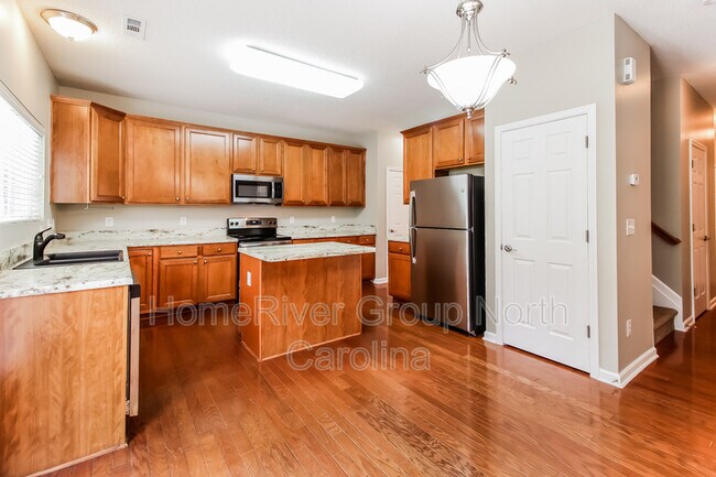 Foto del edificio - 3825 Tonsley Pl