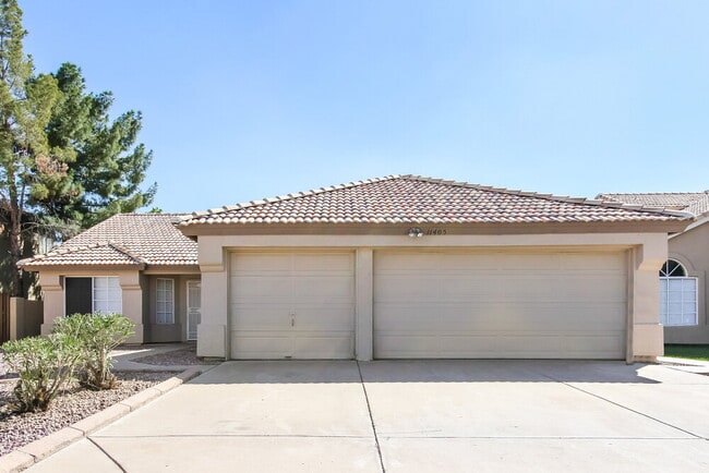 Building Photo - 11405 W Olive Dr
