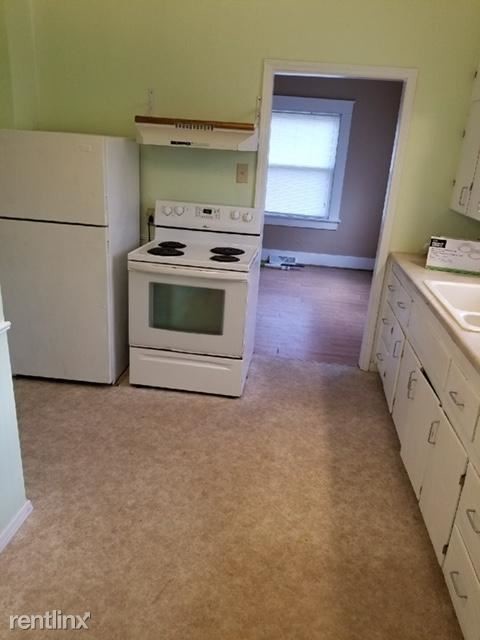 Building Photo - 2 br, 1 bath House - 409 W 9th St N