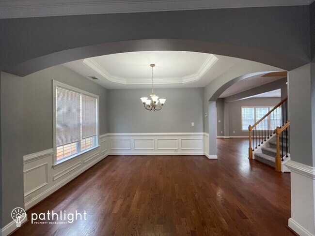 Building Photo - 5966 Princeton Run Trail