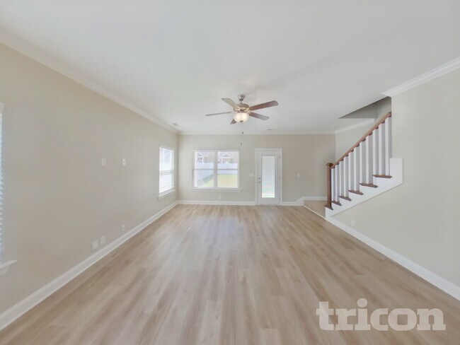 Foto del edificio - 607 Gallant Way