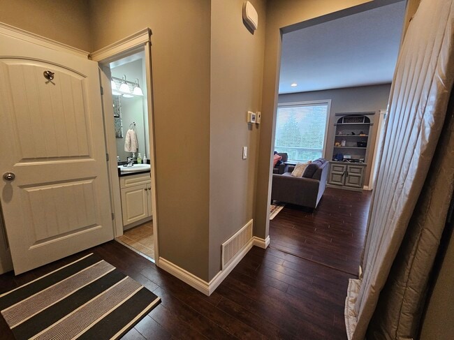 Photo du bâtiment - 47393 MacSwan Dr