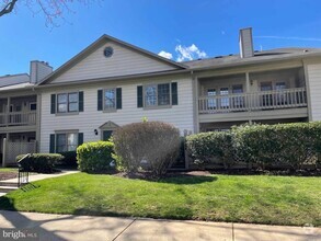Building Photo - 13062 Shadyside Ln