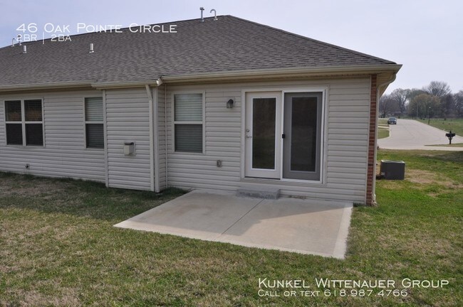 Building Photo - 46 Oak Pointe Cir