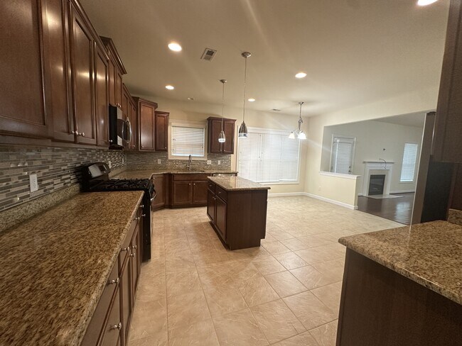 Foto del edificio - 320 Whitehurst Landing