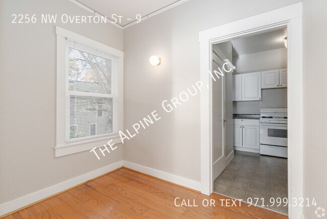 Foto del edificio - NW Portland Studio!
