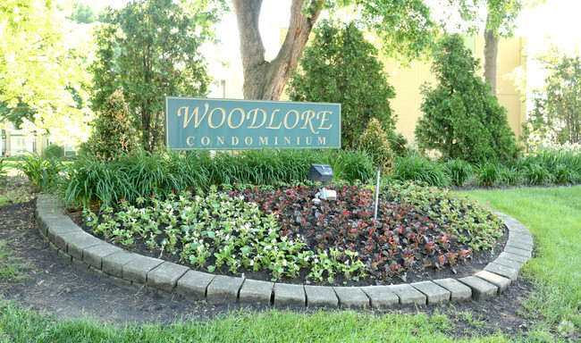 Building Photo - Woodlore Condominiums