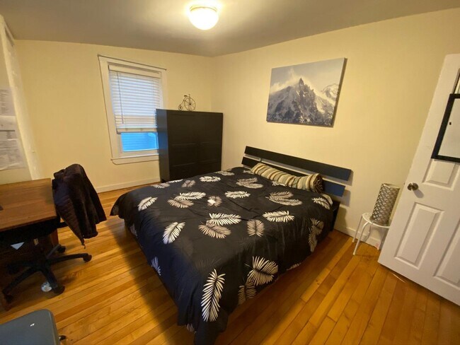 Foto del edificio - 15 Parker St