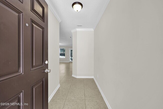 Foto del edificio - 452 Walnut Dr