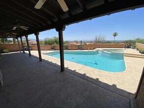 Building Photo - 6820 Pico Del Monte