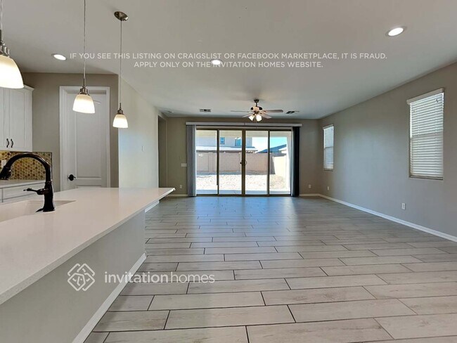 Building Photo - 19615 W Montecito Ave