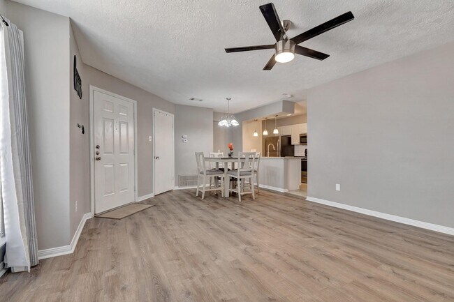 Foto del edificio - 2402 Sycamore Ave