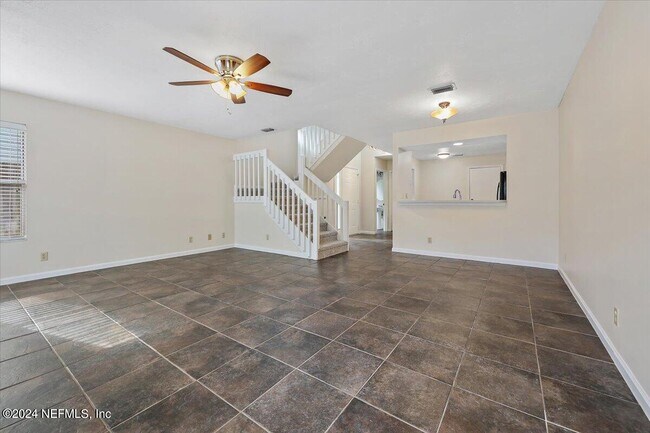 Building Photo - 361 Sherry Dr