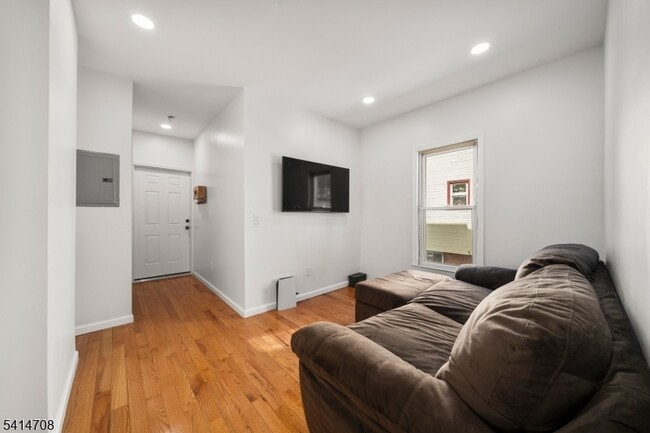 Foto del edificio - 31 Park Ave