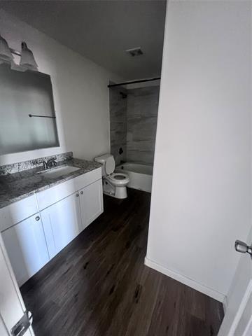 Building Photo - 313 Lead Creek Dr
