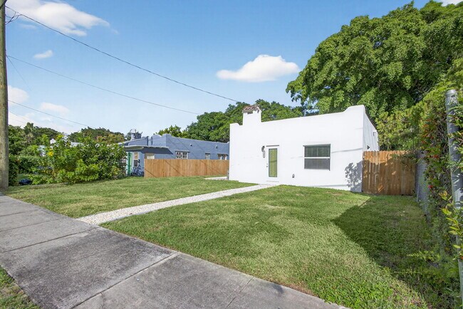 Foto del edificio - 3108 Greenwood Ave