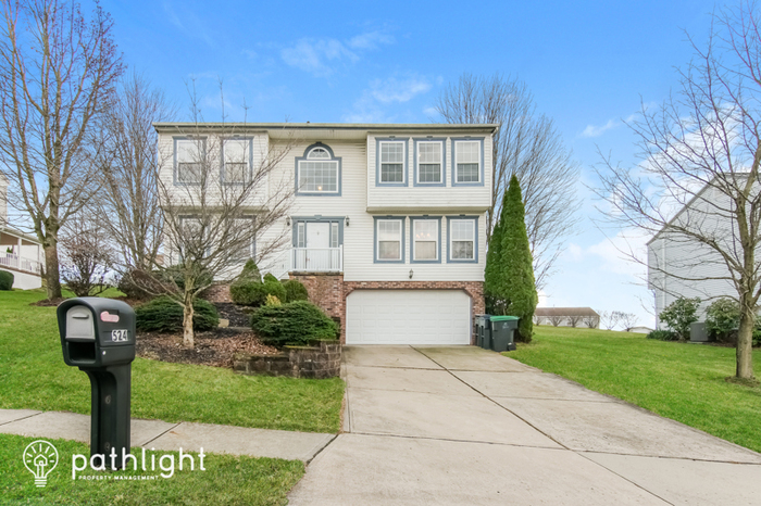 Foto principal - 524 Grandshire Dr, Cranberry Twp, PA, 16066