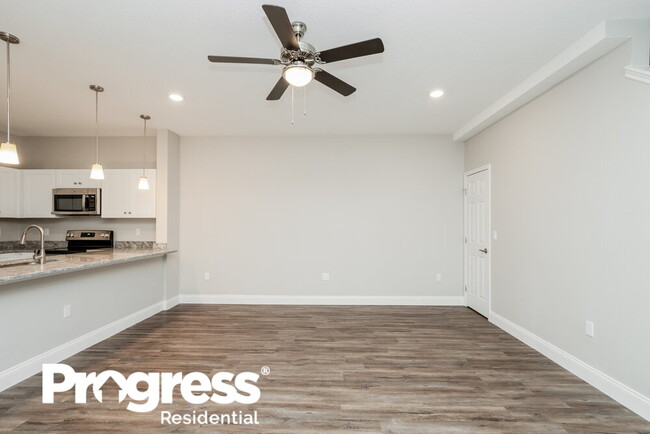 Building Photo - 148 Eleven Oaks Cir