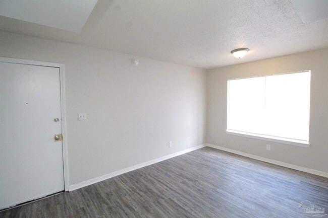 Building Photo - 10151 Guidy Ln