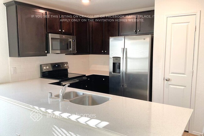 Building Photo - 10637 Sewell Cir