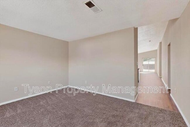 Building Photo - 11120 Ibis Rd SW