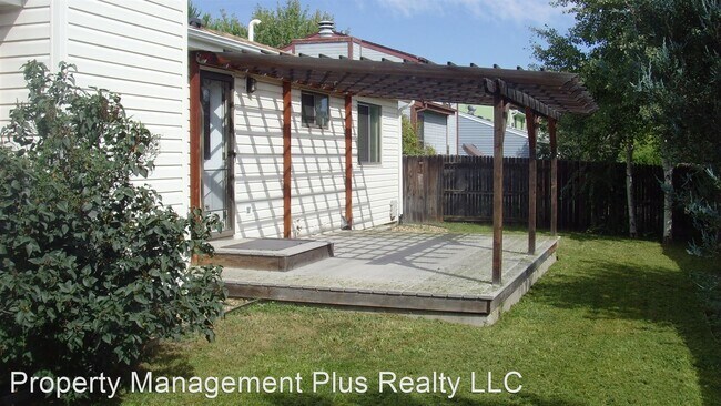 Building Photo - 4 br, 2 bath House - 1800 Logan St