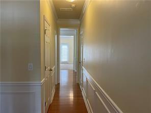 Building Photo - 10861 Alderwood Cove