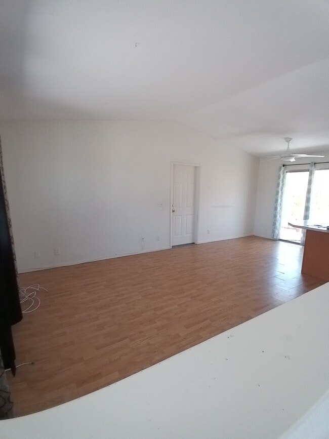 Building Photo - 72757 Juanita Dr