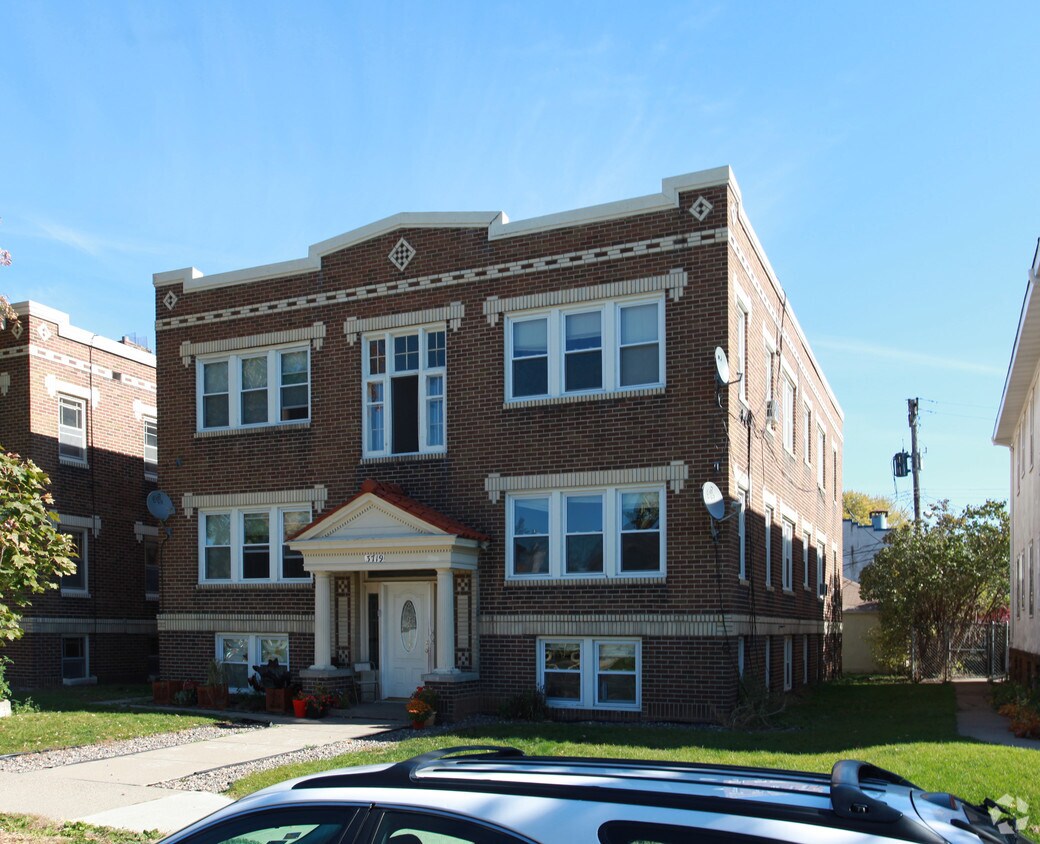 Primary Photo - 3719 Columbus Ave