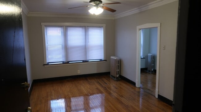 Foto del edificio - 4354 N Elston Ave