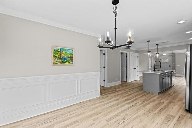 Building Photo - 74 Shawnee Trail