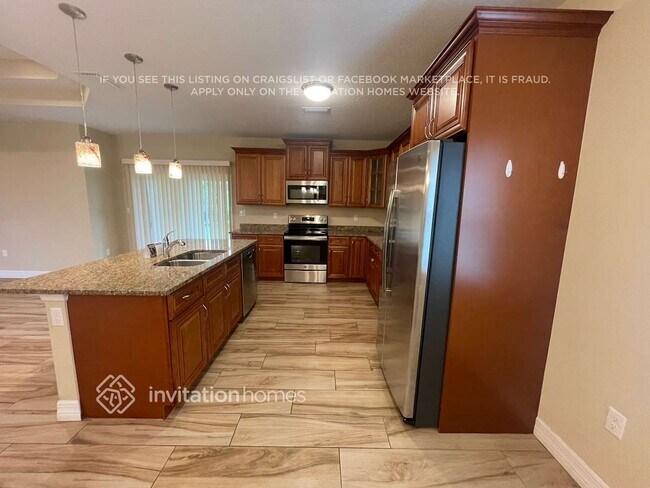 Building Photo - 26439 Barbinos Dr
