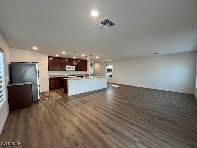 Building Photo - 4235 Tarim St