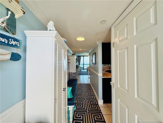 Building Photo - 8800 S Ocean Dr