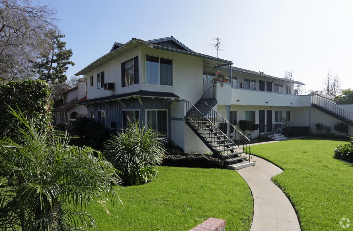 372 W Arrow Hwy, Upland, CA 91786 Apartments in Upland, CA