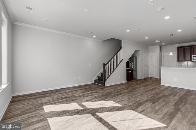 Foto del edificio - 45114 Kincora Dr
