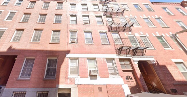 Building Photo - 11 Sheafe St