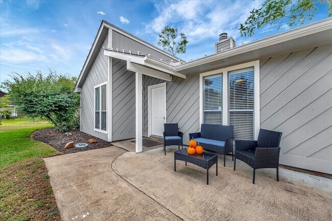 Foto del edificio - 2610 Loganberry Cir