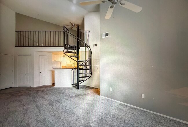 Photo - 1701 E Colter St Apartment