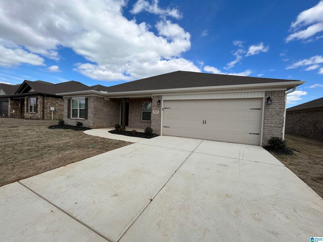 107 Ocean Springs Ave, Toney, AL 35773 House Rental in Toney, AL
