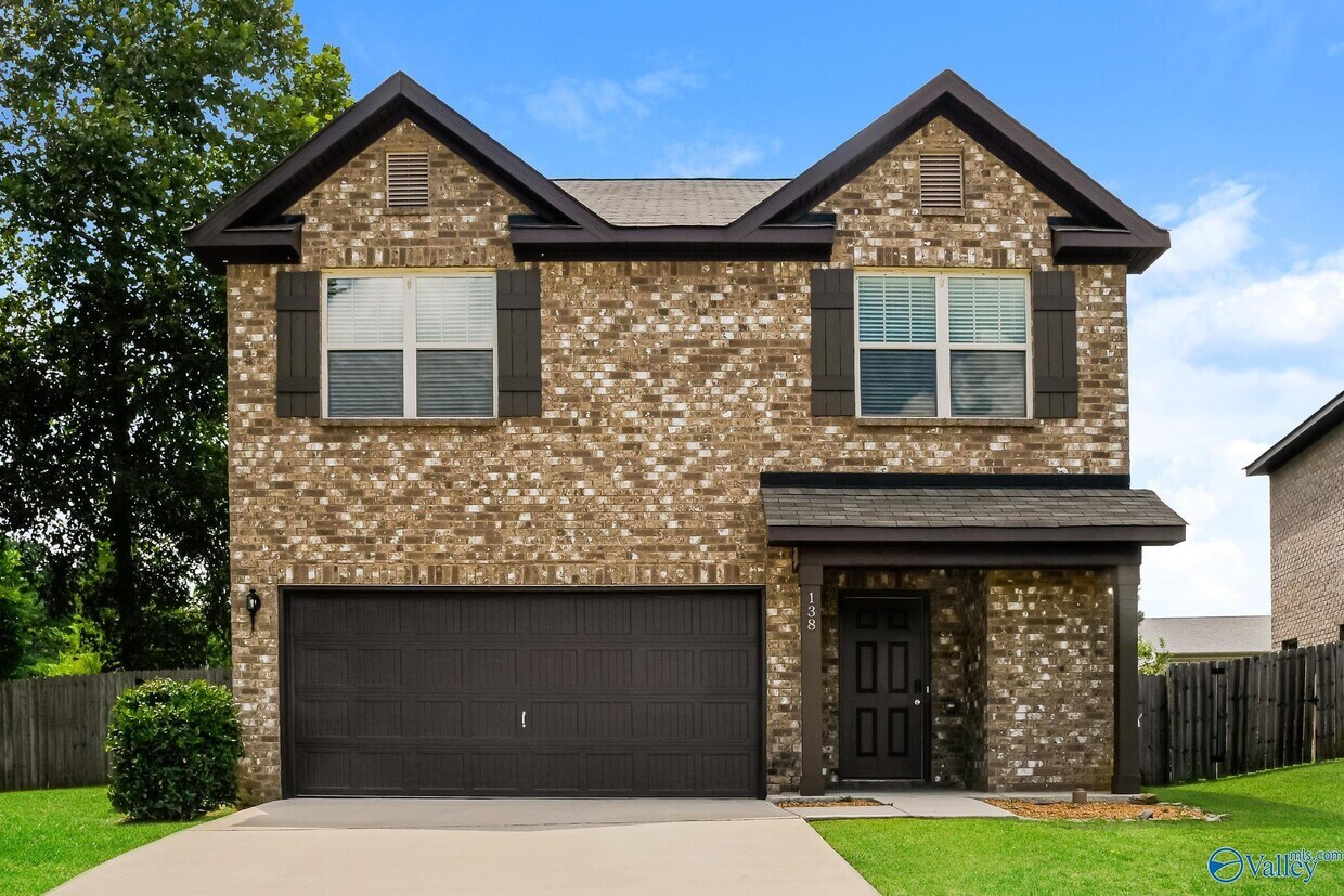 Primary Photo - 138 Winstead Cir