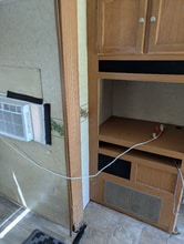 Building Photo - 9395 Spice Pond Rd Ext