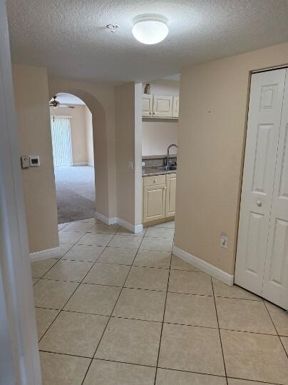 Foto del edificio - 4723 Lucerne Lakes Blvd