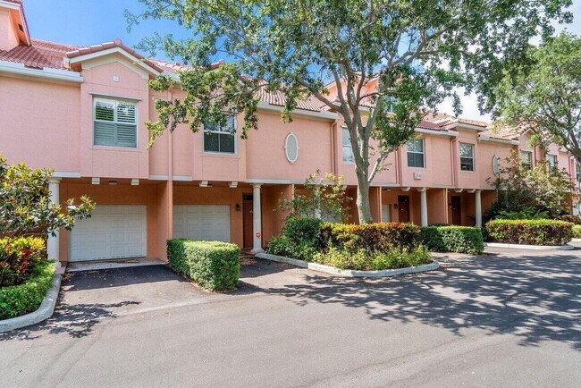 Building Photo - 2038  Alta Meadows Lane 1508 Delray Beach ...